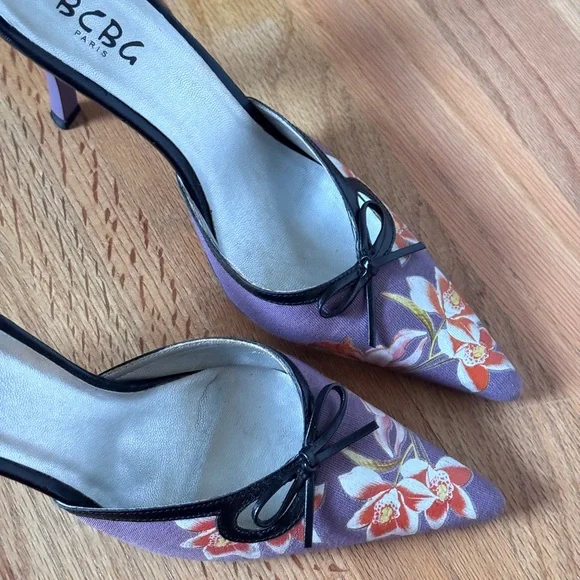 BCBG PARIS HIGH HEEL SHOES SLIP ON PUMP SIZE 8 1/2  Purple WITH FLOWERS‎ - Picture 6 of 6